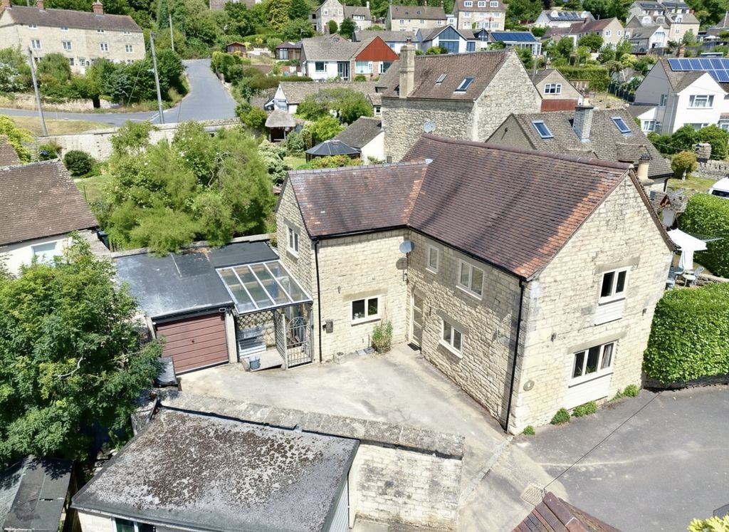 Main Image